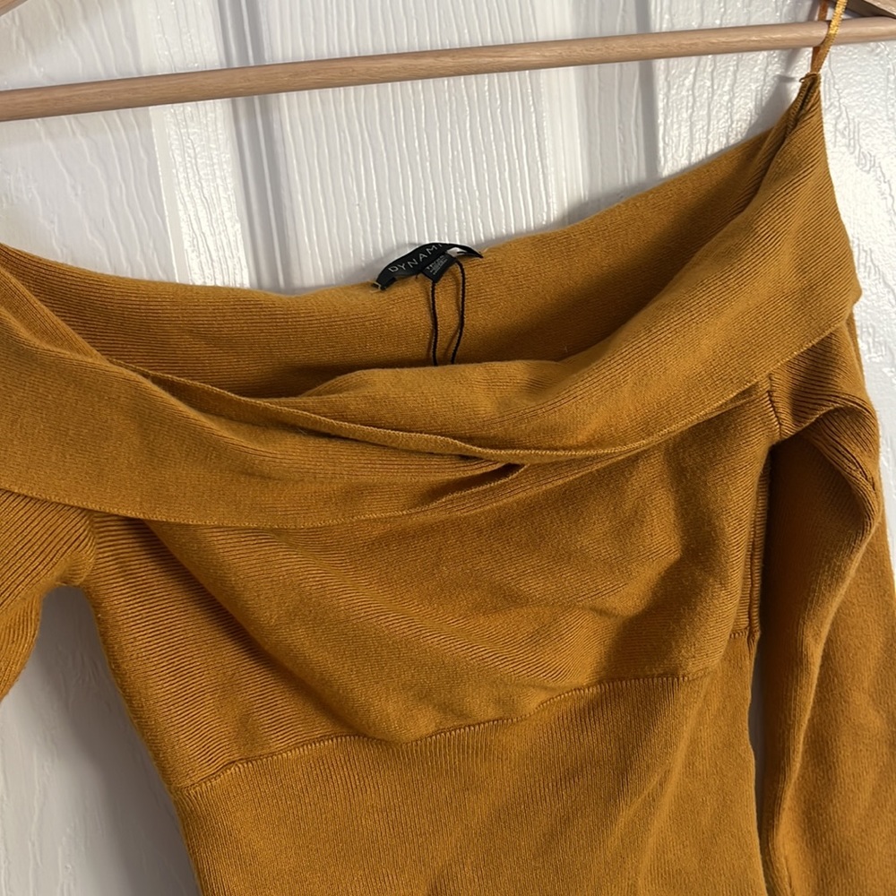 Dynamite off the shoulder top - Picture 4 of 5